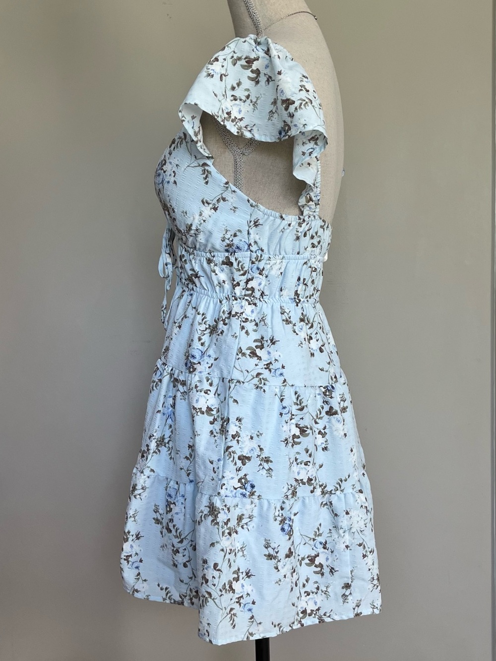 Sky Blue Floral Tie-Front Mini Dress - Picture 4 of 8